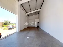 Loja / Salão / Ponto Comercial para alugar, 82m² no São Vicente, Gravataí - Foto 4