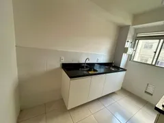 Apartamento com 2 Quartos para alugar, 48m² no Jacarepaguá, Rio de Janeiro - Foto 14