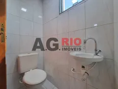 Conjunto Comercial / Sala para alugar, 32m² no  Vila Valqueire, Rio de Janeiro - Foto 3