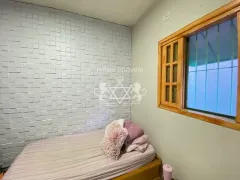 Casa com 3 Quartos à venda, 90m² no Jardim Tarumas, Caraguatatuba - Foto 7