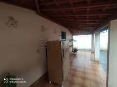 Casa com 3 Quartos à venda, 297m² no Carmo, Araraquara - Foto 17