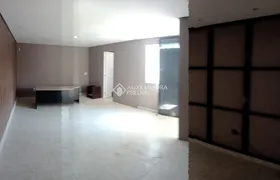 Galpão / Depósito / Armazém com 1 Quarto para alugar, 211m² no Demarchi, São Bernardo do Campo - Foto 8