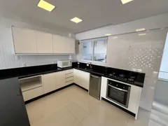 Apartamento com 3 Quartos para alugar, 136m² no Quadra Mar Centro, Balneário Camboriú - Foto 25