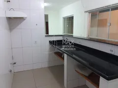 Casa com 3 Quartos à venda, 180m² no Bom Jesus, Uberlândia - Foto 15