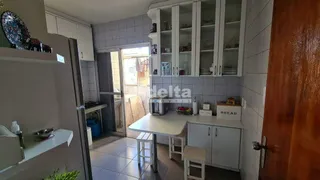 Apartamento com 3 Quartos à venda, 85m² no Saraiva, Uberlândia - Foto 9