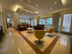 Casa com 3 Quartos para alugar, 360m² no Alphaville, Santana de Parnaíba - Foto 2