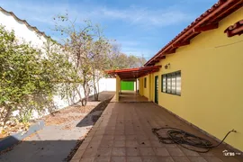 Casa com 3 Quartos para alugar, 243m² no Vila Aurora Oeste, Goiânia - Foto 25