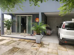 Casa com 3 Quartos à venda, 200m² no Aeroporto, Teresina - Foto 1