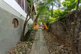 Casa com 3 Quartos à venda, 333m² no Piratininga, Niterói - Foto 34