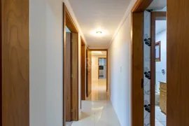 Cobertura com 3 Quartos à venda, 246m² no Vila Ipiranga, Porto Alegre - Foto 33