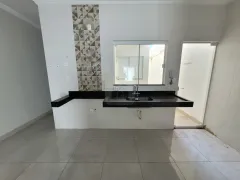 Casa com 2 Quartos para alugar, 66m² no Nova Uberlandia, Uberlândia - Foto 7