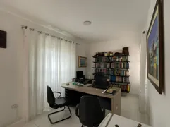Casa Comercial com 5 Quartos para venda ou aluguel, 400m² no Novo Mundo, Curitiba - Foto 11