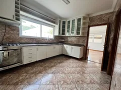 Casa de Condomínio com 4 Quartos para venda ou aluguel, 280m² no Aldeia da Serra, Santana de Parnaíba - Foto 8
