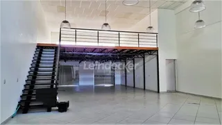 Loja / Salão / Ponto Comercial para alugar, 300m² no Medianeira, Porto Alegre - Foto 3