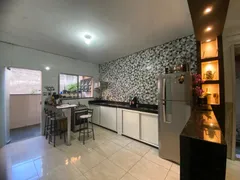 Casa com 2 Quartos à venda, 82m² no Oitis, Contagem - Foto 4