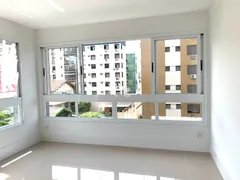 Apartamento com 3 Quartos à venda, 92m² no Petrópolis, Porto Alegre - Foto 24