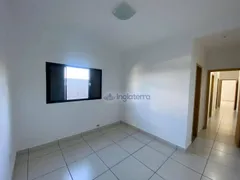Casa com 3 Quartos à venda, 89m² no Michael Licha, Londrina - Foto 9