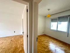 Apartamento com 3 Quartos à venda, 96m² no Jardim Lindóia, Porto Alegre - Foto 7