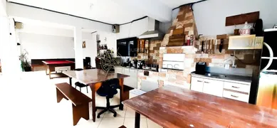 Casa com 3 Quartos à venda, 230m² no João Costa, Joinville - Foto 7