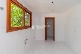 Casa de Condomínio com 3 Quartos à venda, 254m² no Sarandi, Porto Alegre - Foto 4