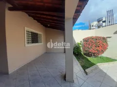 Casa com 3 Quartos à venda, 200m² no Jardim Finotti, Uberlândia - Foto 22