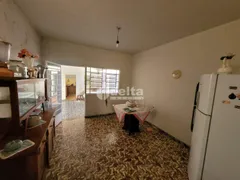 Casa com 3 Quartos à venda, 270m² no Osvaldo Rezende, Uberlândia - Foto 6