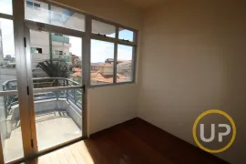 Casa com 4 Quartos à venda, 227m² no Prado, Belo Horizonte - Foto 3