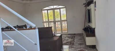 Sobrado com 4 Quartos à venda, 250m² no Jardim Cerejeiras, São José dos Campos - Foto 1