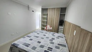 Apartamento com 2 Quartos para alugar, 106m² no Centro, Balneário Camboriú - Foto 2