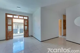 Apartamento com 3 Quartos para alugar, 90m² no Vila União, Fortaleza - Foto 1