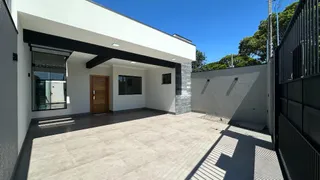 Casa com 3 Quartos à venda, 87m² no Jardim Rebouças, Maringá - Foto 2