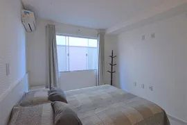 Apartamento com 3 Quartos para alugar, 100m² no Praia de Mariscal, Bombinhas - Foto 20