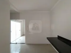 Casa com 3 Quartos à venda, 200m² no Granada, Uberlândia - Foto 14