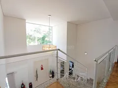 Casa de Condomínio com 3 Quartos à venda, 340m² no Granja Viana, Embu das Artes - Foto 34