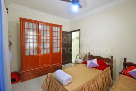 Casa de Condomínio com 3 Quartos à venda, 198m² no Bougainvillee V, Peruíbe - Foto 17