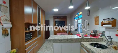Casa com 4 Quartos à venda, 173m² no Alípio de Melo, Belo Horizonte - Foto 2