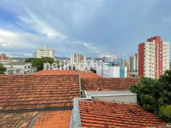 Apartamento com 3 Quartos para alugar, 180m² no Santa Tereza, Belo Horizonte - Foto 4