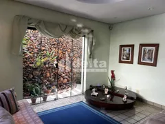 Casa com 4 Quartos à venda, 450m² no Fundinho, Uberlândia - Foto 6