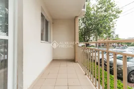 Apartamento com 3 Quartos para alugar, 71m² no Humaitá, Porto Alegre - Foto 6