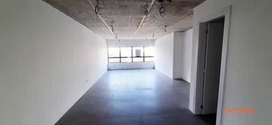 Conjunto Comercial / Sala para alugar, 36m² no Tristeza, Porto Alegre - Foto 2