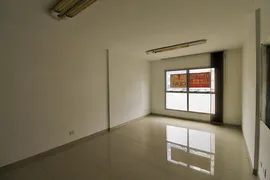 Conjunto Comercial / Sala para alugar, 28m² no Centro, Curitiba - Foto 3