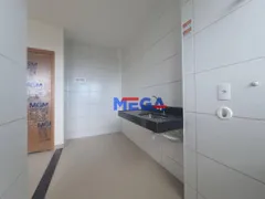 Apartamento com 2 Quartos para alugar, 68m² no Passaré, Fortaleza - Foto 12