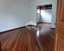 Casa com 3 Quartos à venda, 192m² no Espiríto Santo, Porto Alegre - Foto 2