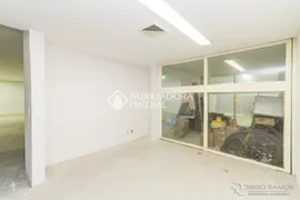 Loja / Salão / Ponto Comercial para alugar, 441m² no Rio Branco, Porto Alegre - Foto 9