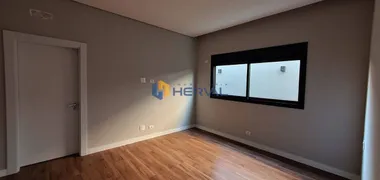 Casa com 3 Quartos à venda, 256m² no Cidade Alta, Maringá - Foto 16