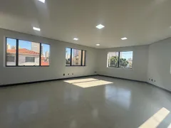 Prédio Inteiro para alugar, 245m² no Centro, Araçatuba - Foto 9