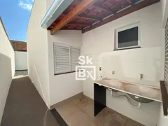 Casa com 3 Quartos à venda, 78m² no Novo Mundo, Uberlândia - Foto 18