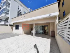 Casa com 3 Quartos para alugar, 90m² no Bombas, Bombinhas - Foto 1