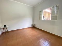 Casa com 3 Quartos à venda, 220m² no Jardim Continental, Marília - Foto 15