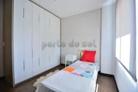Apartamento com 3 Quartos para alugar, 81m² no Independência, Porto Alegre - Foto 13